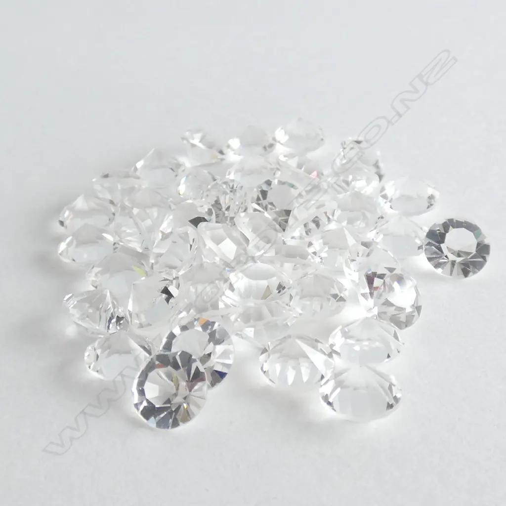 6mm dia CUBIC ZIRKONIA Image 1++