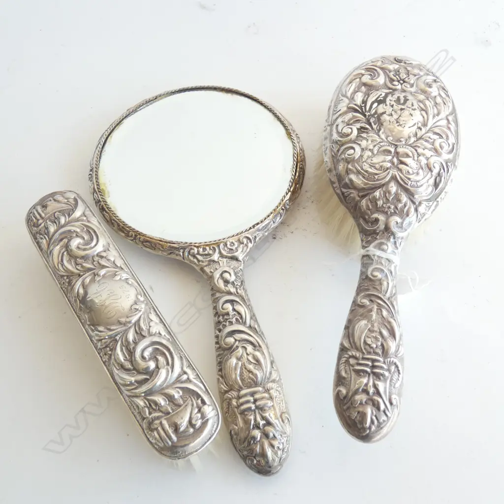 3 PCE STG SILVER DRESSING SET; B'HAM 1974 Image 1++