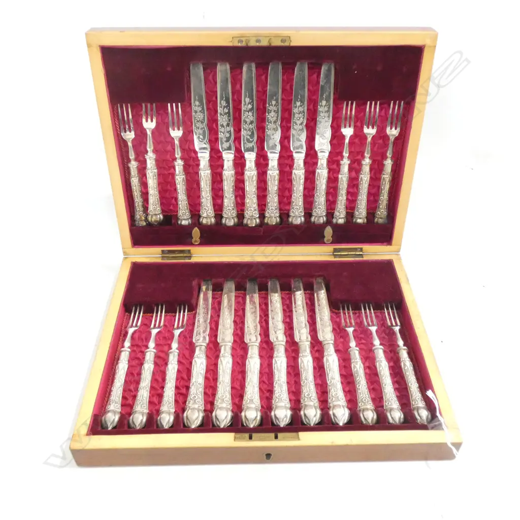 STG SILVER HANDLE ART NOUVEAU  24 PC FRUIT KNIVES & SM DESSERT FORKS BIRMINGHAM 1906/7 - IN ORIGINAL WOODEN BOX Image 1++