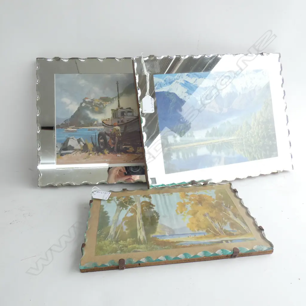 3 VINTAGE PICTURE MIRRORS 290x370mm Image 1++