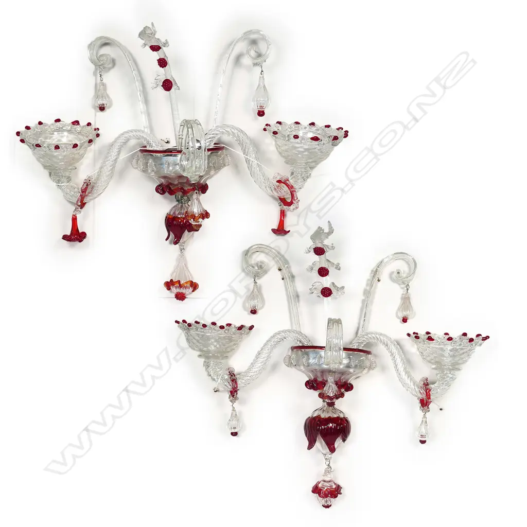 PAIR OF VENETIAN GLASS CANDLE SCONCES (af) Image 1++