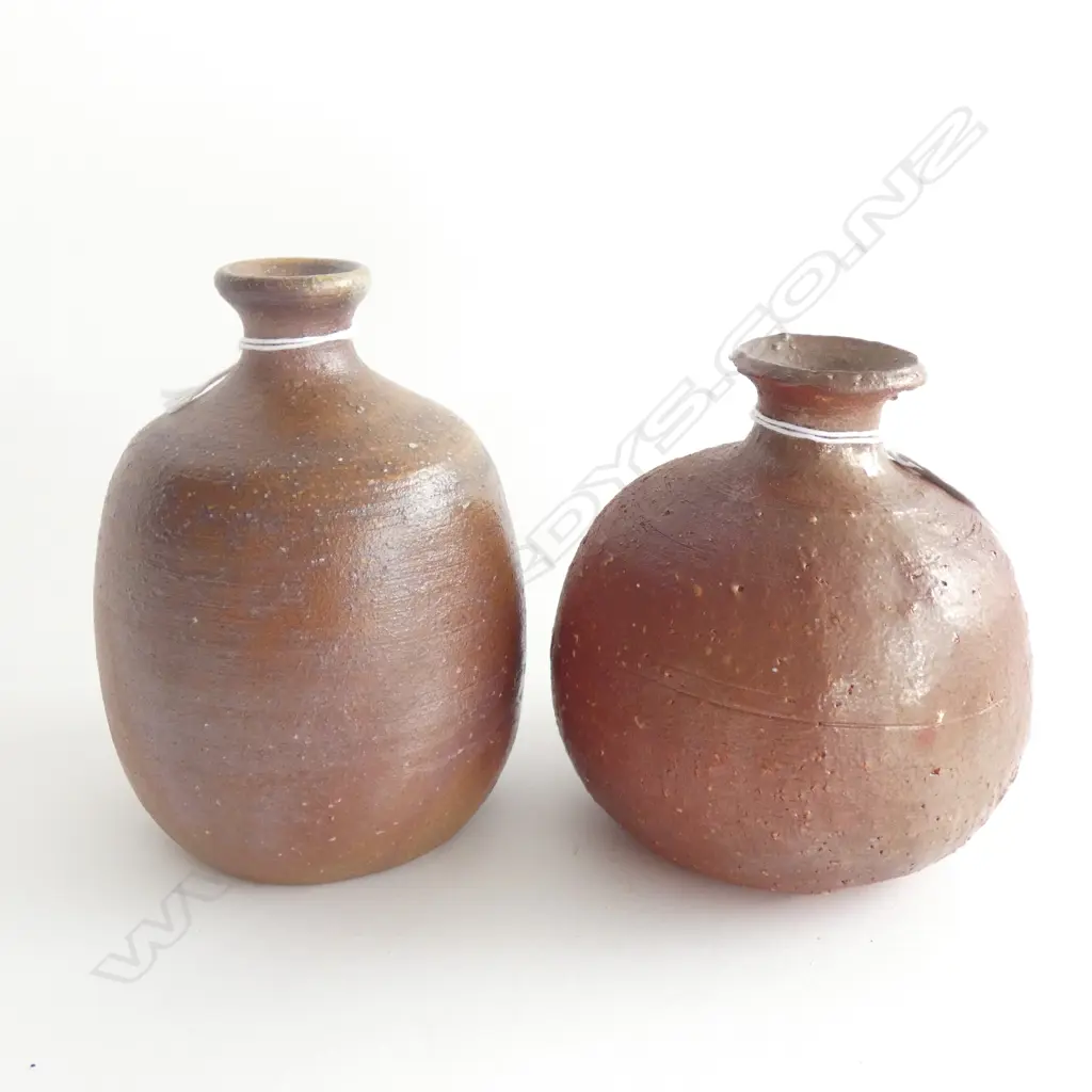 2 ANAGAMA WOOD-FIRED JAPANESE BOTTLE VASES Image 1++