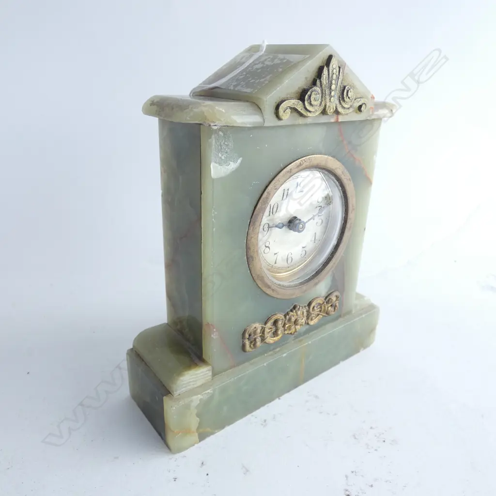 GREEN ONYX BEDSIDE CLOCK H.155mm AF Image 1++