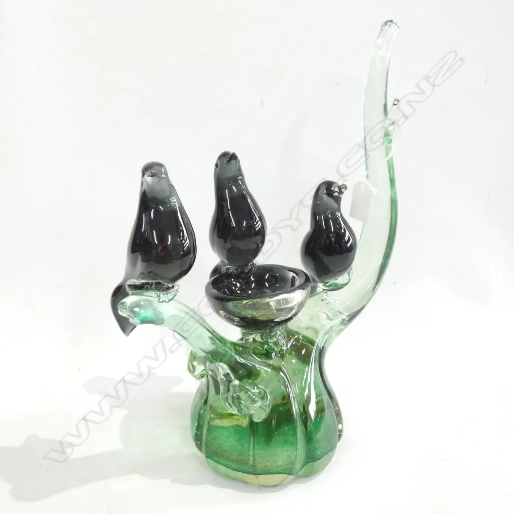 LG HEAVY ART GLASS SCULPTURE; 3 BIRDS ON A BRANCH. A/F H. 345 L 265MM Image 1++