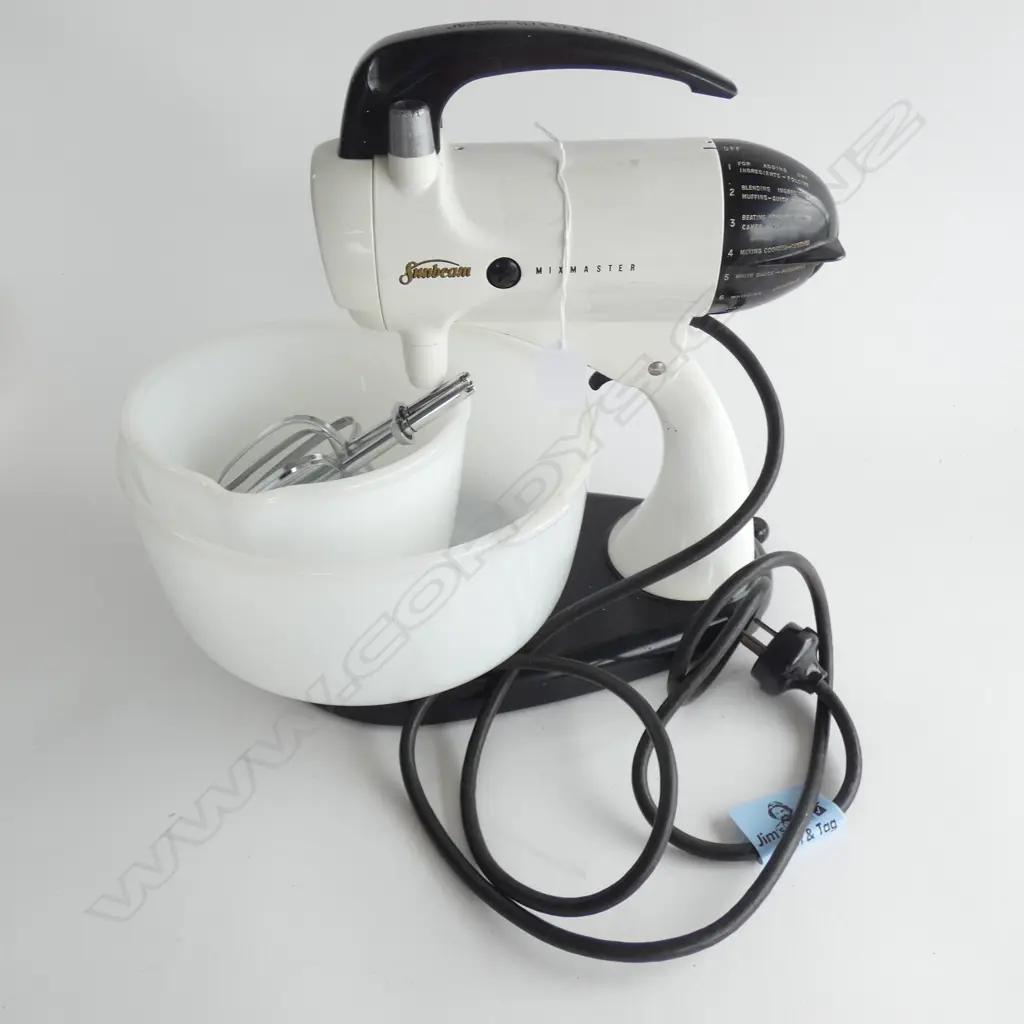 VINTAGE SUNBEAM MIXMASTER working Image 1++