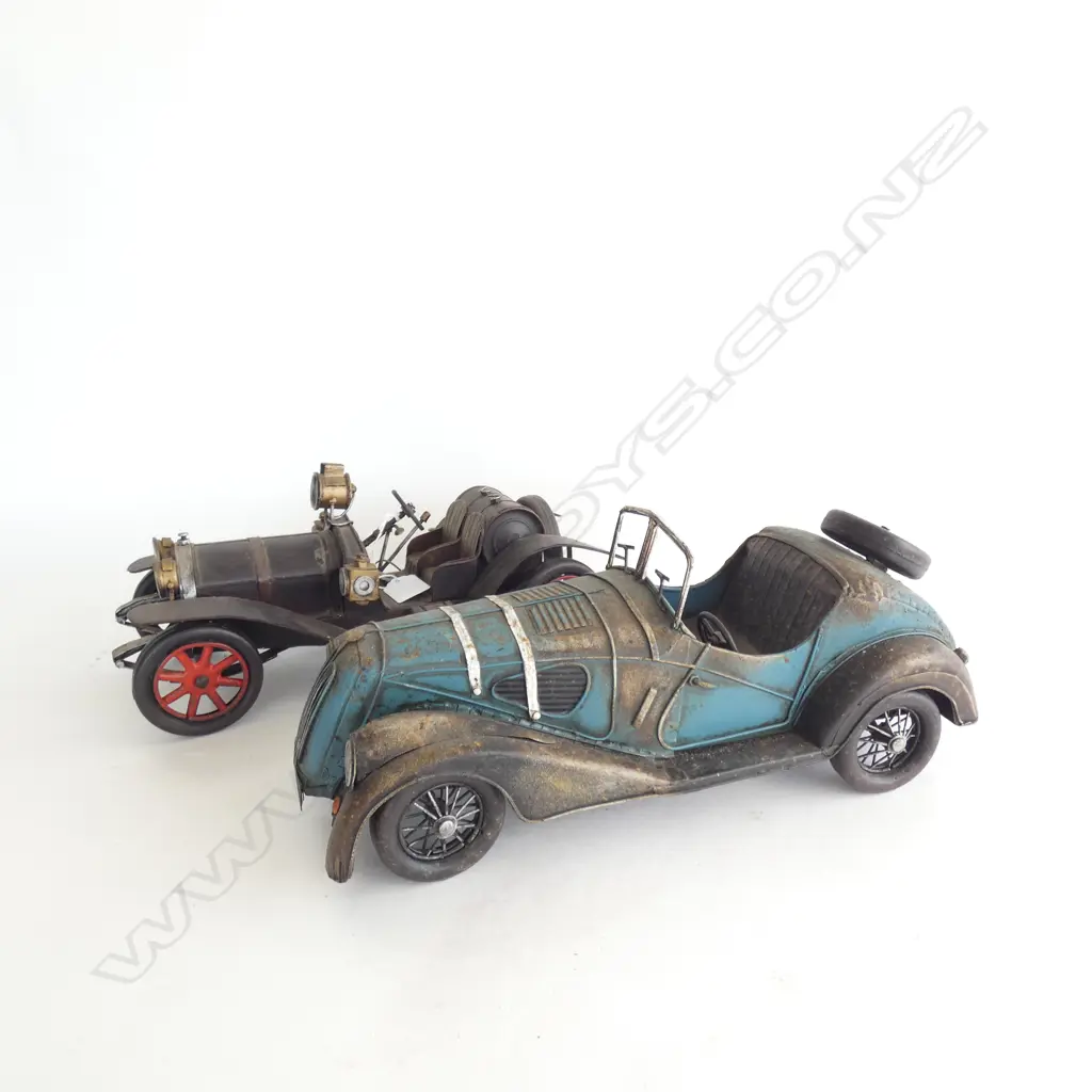 2 VINTAGE STYLE DECORATIVE MODEL CARS L.350mm Image 1++