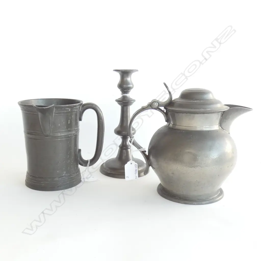 ANTIQUEPEWTER LARGE BEER JUG AND SPOUTED MUG AND CANDLESTICK Image 1++