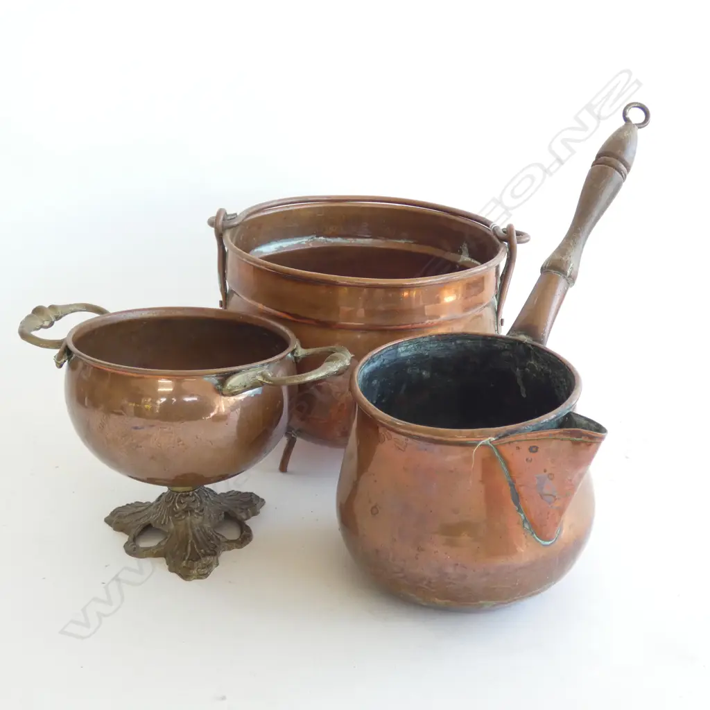 3 COPPER POTS INCL MILK SAUCEPAN DIA 140MM Image 1++