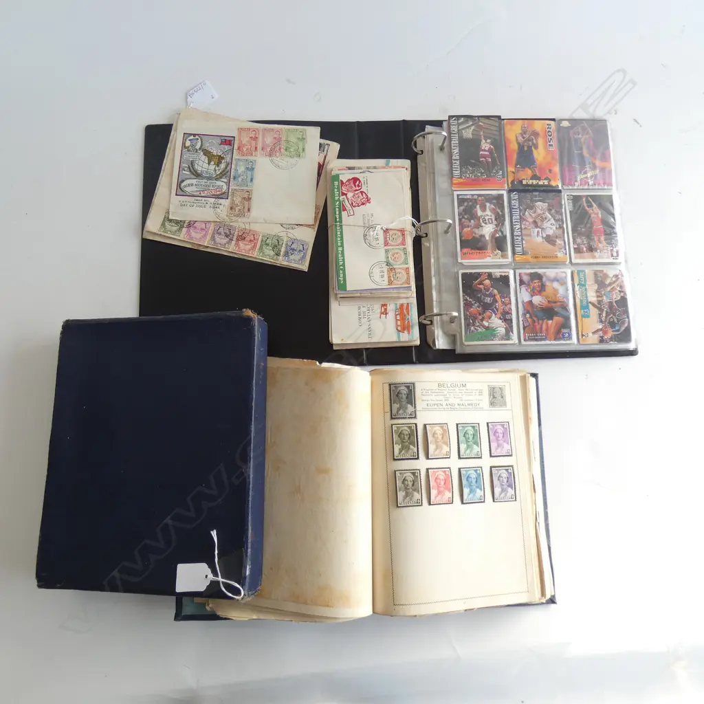 'THE MOVALEAF' STAMP ALBUM + ASST. FIRST DAY COVERS + COLLECTORS CARD ALBUM (90'S) Image 1++