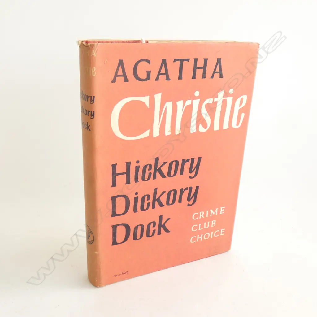 AGATHA CHRISTIE 'HICKORY DICKORY DOCK', 1ST EDITION, 2ND IMPRINT, 1956 Image 1++