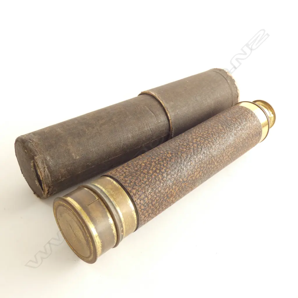 TELESCOPE IN ORIG. CASE L.260mm Image 1++