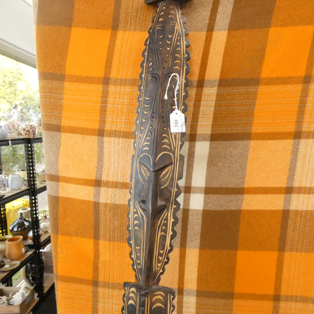  PNG LONG FORKED CARVINGS W MASK HIGHLIGHTS L2500mm. Image 1++