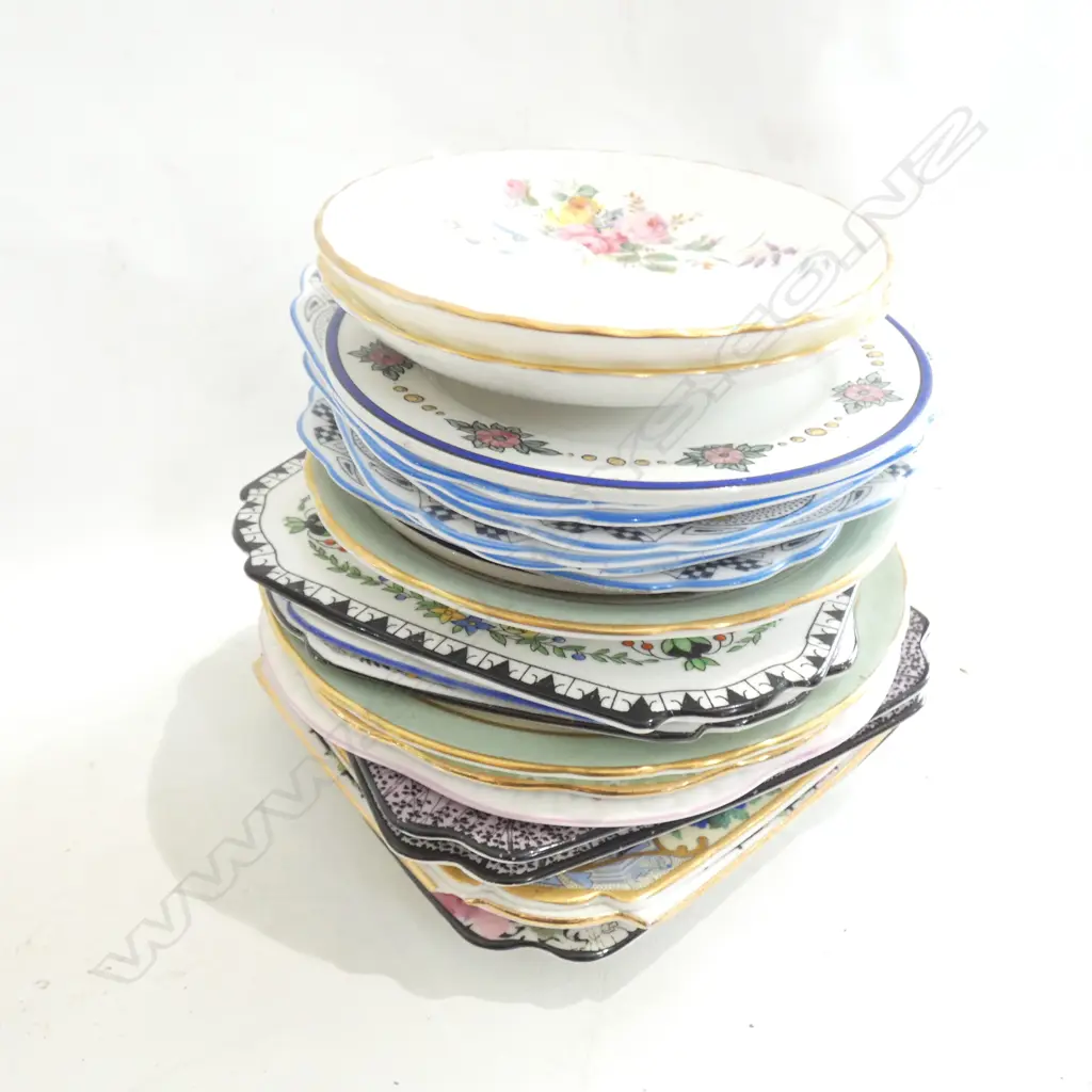 APPROX 22 SAUCERS & PIN DISHES SHELLEY ETC Image 1++