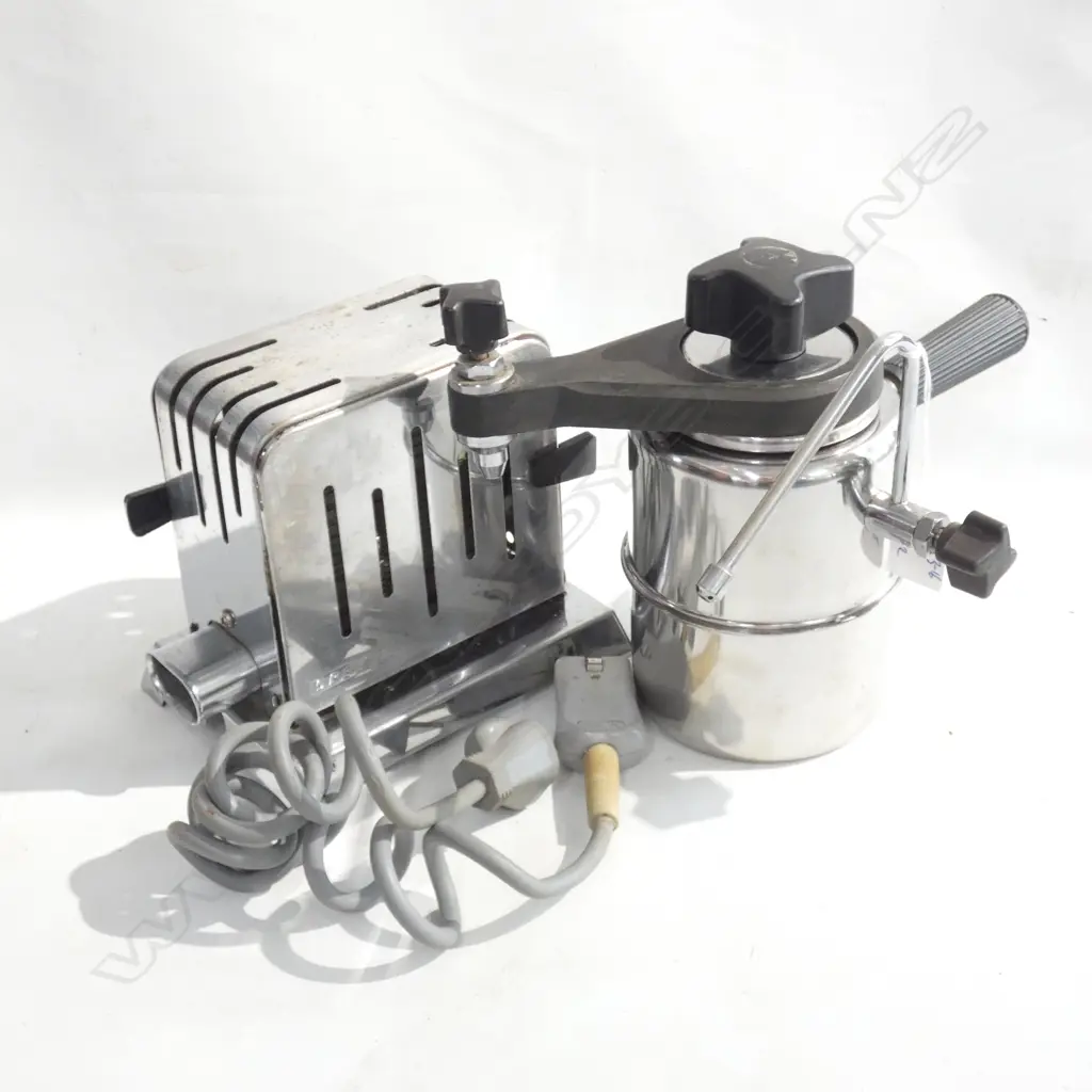 VINTAGE CHROME TOASTER & COFFEE MACHINE Image 1++