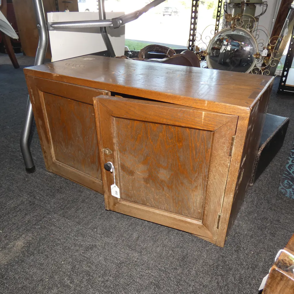 OLD JAPANESE 2 DOOR CHEST Image 1++