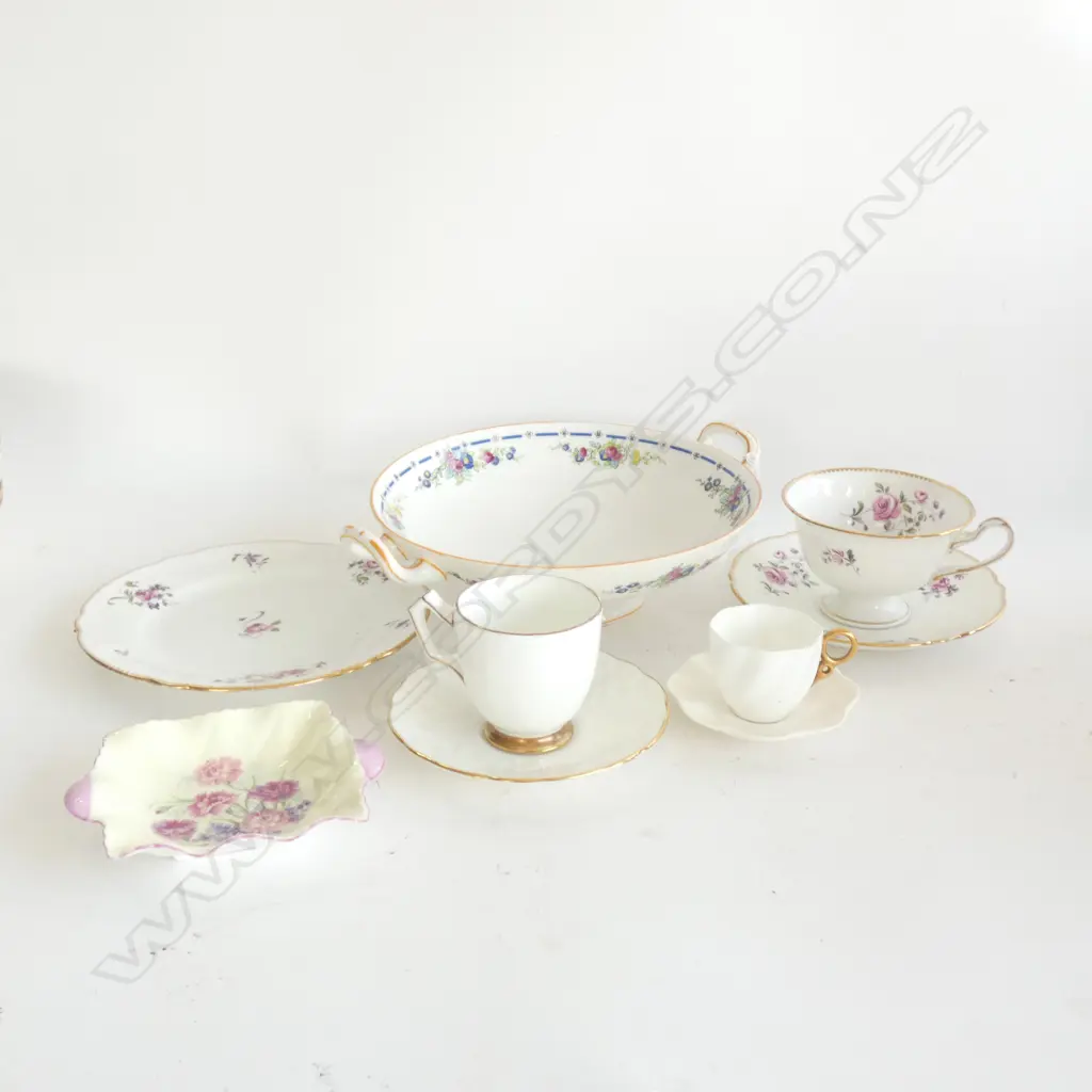 SHELLEY TRIO & DISH / RD BOWL / AYNSLEY GOLD CROCUS C&S / COALPORT C&S Image 1++