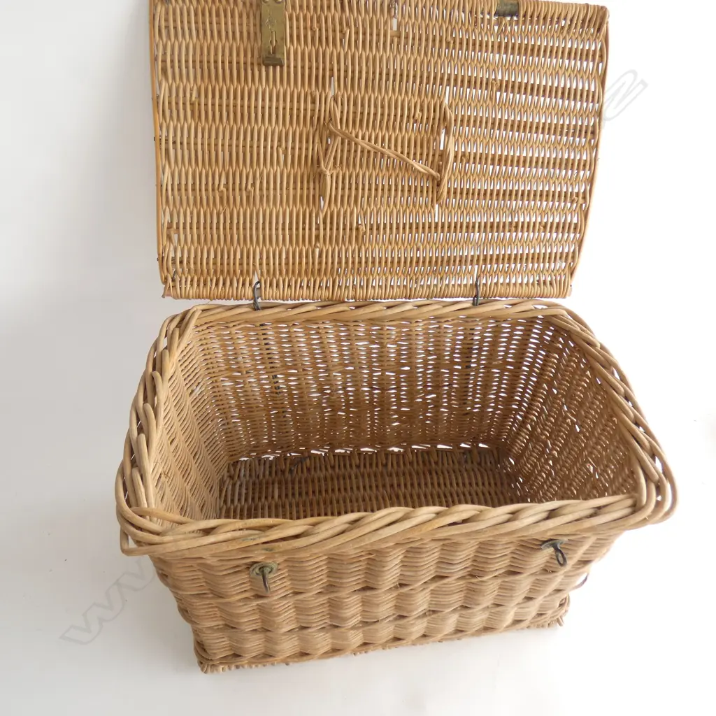 CANE PICNIC OR BICYCLE BASKET - BRASS HINGES  C1883 ... Image 1++