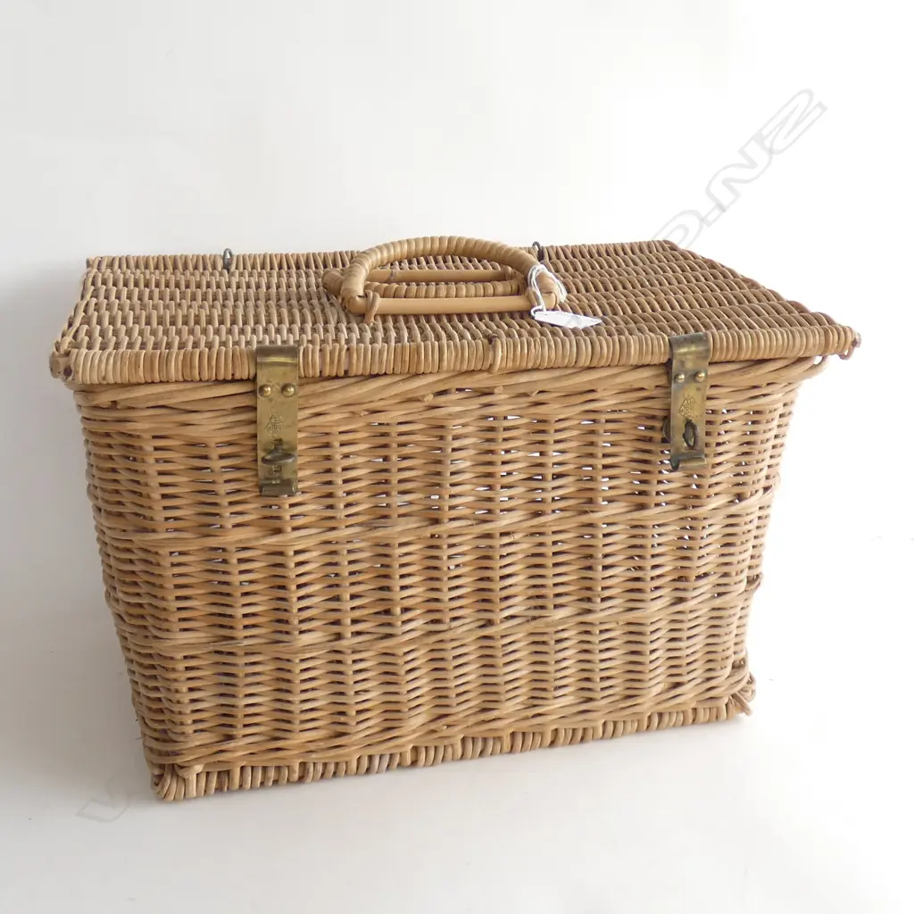 CANE PICNIC OR BICYCLE BASKET - BRASS HINGES  C1883 ... Image 1++