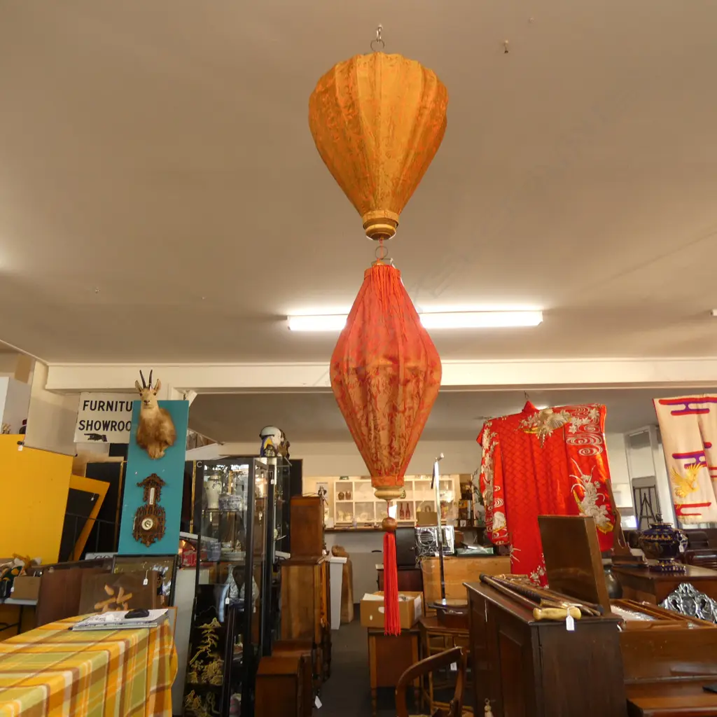 PR CHINESE GOLD FABRIC LANTERNS H.450mm Image 1++