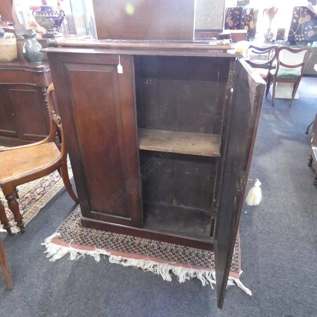 19TH CENTURY MAHOGANY CUPBOARD H 1110 W910 Image 1++