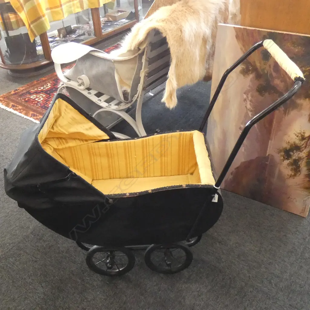 LATE VICTORIAN DOLLS PRAM 880 X 330 X 800mm Image 1++