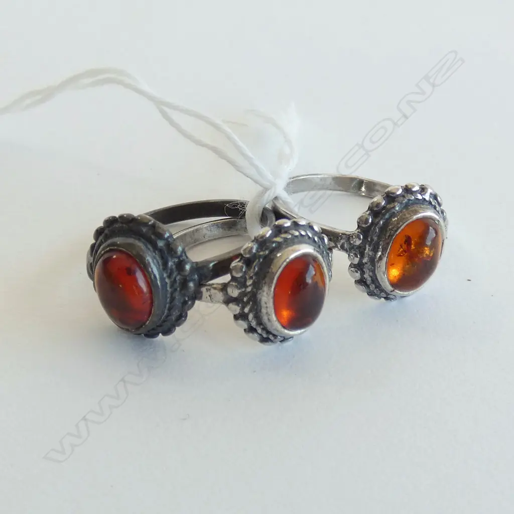 3 STG SILVER & AMBER RINGS  Image 1++