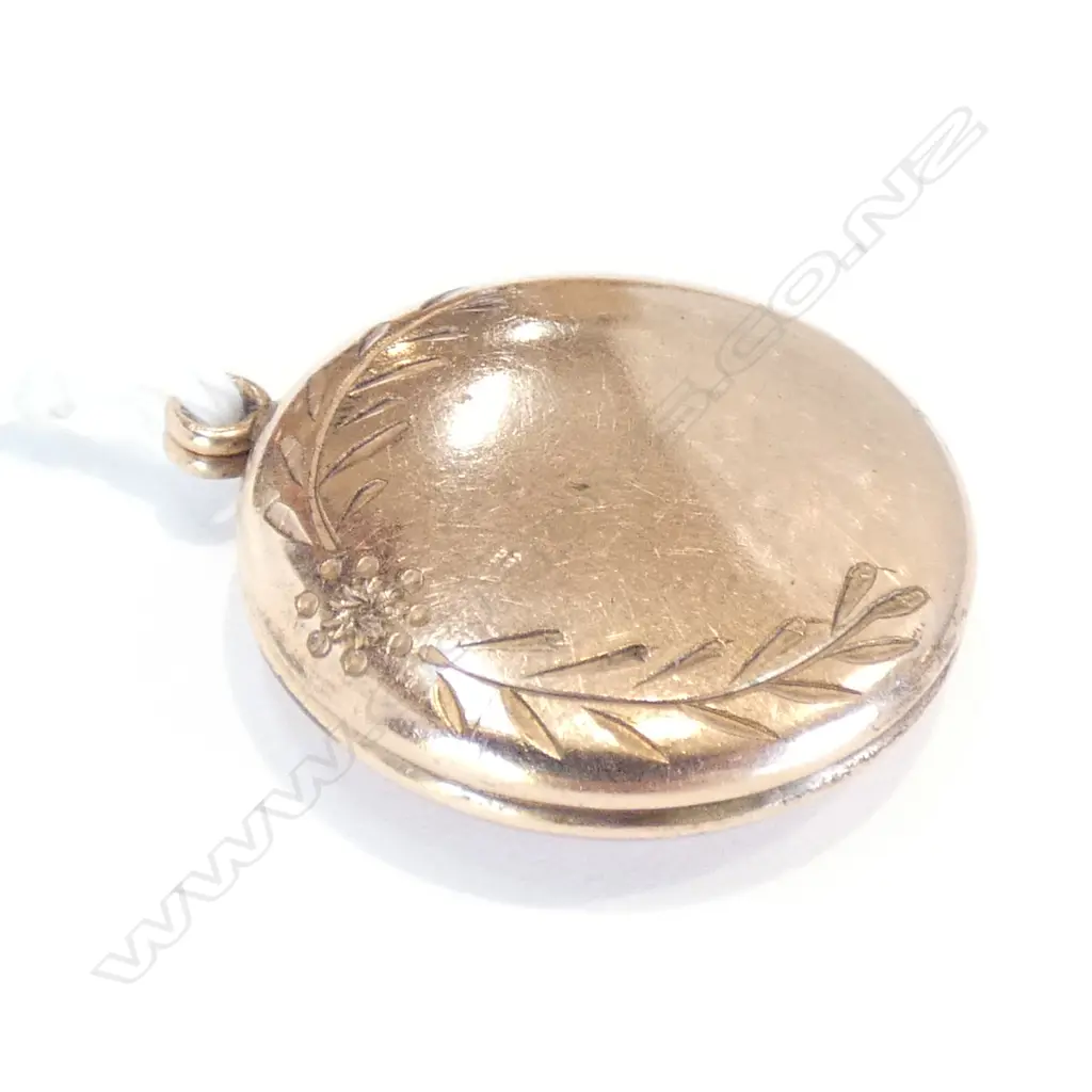 GOLD PLATE LOCKET DIA 23MM Image 1++