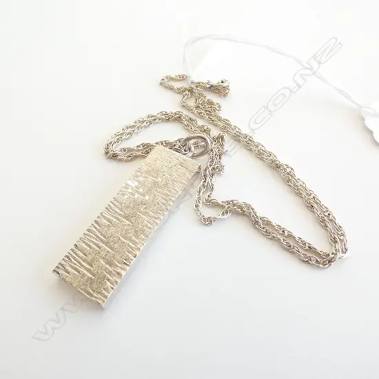 SILVER INGOT AND CHAIN