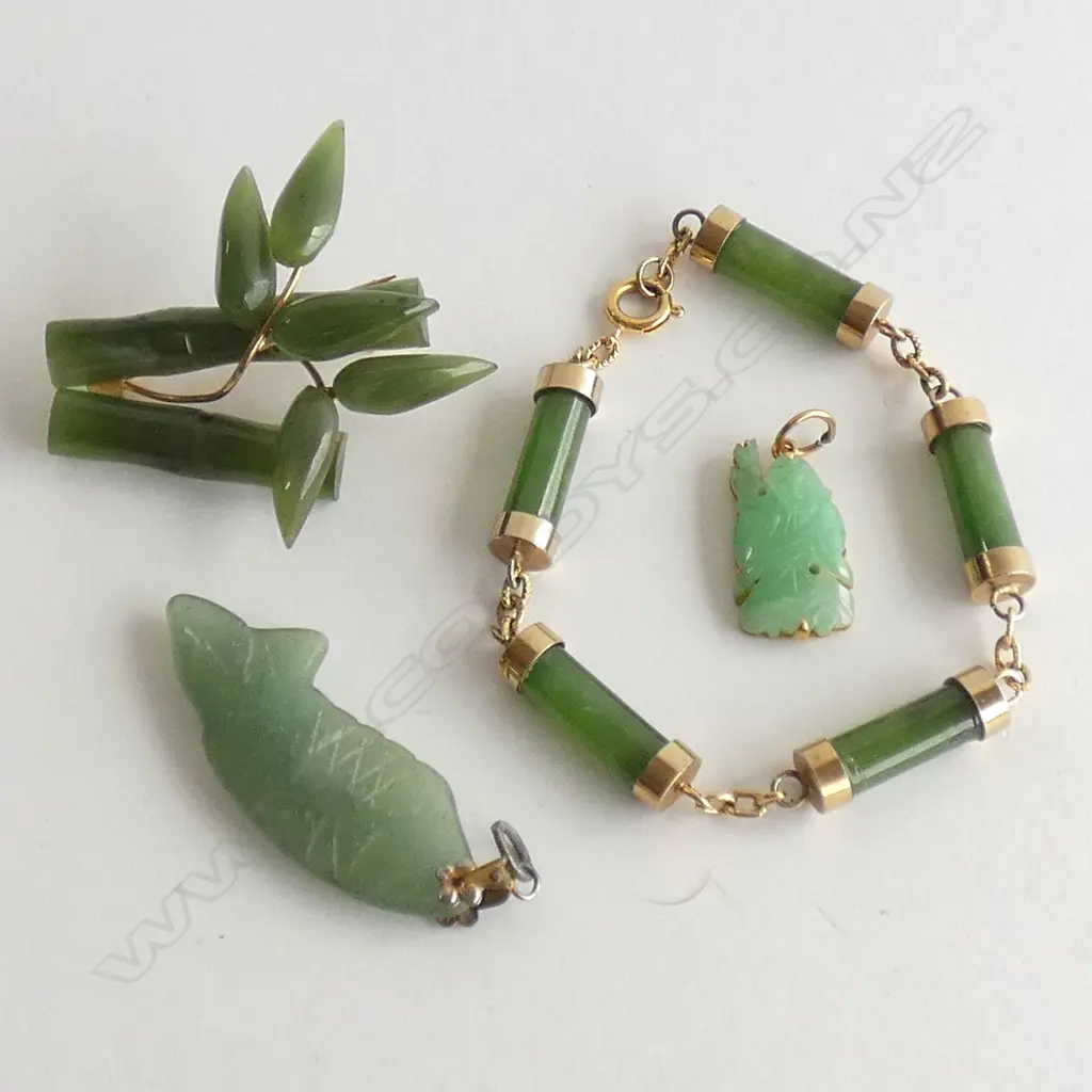 ASST. JADE; GOLD PLATE & GREENSTONE BRACELET ETC Image 1++