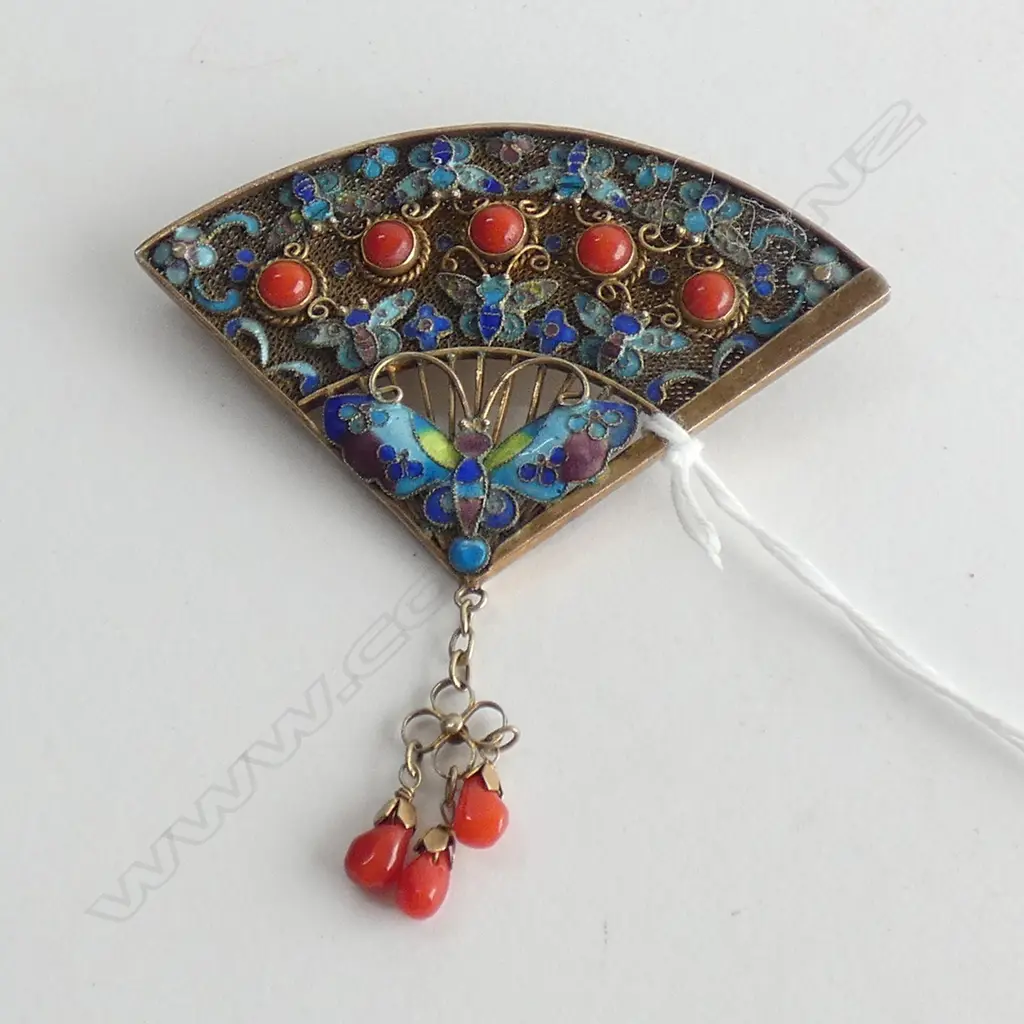VINTAGE SILVER GILT RED CORAL & ENAMEL FAN BROOCH Image 1++
