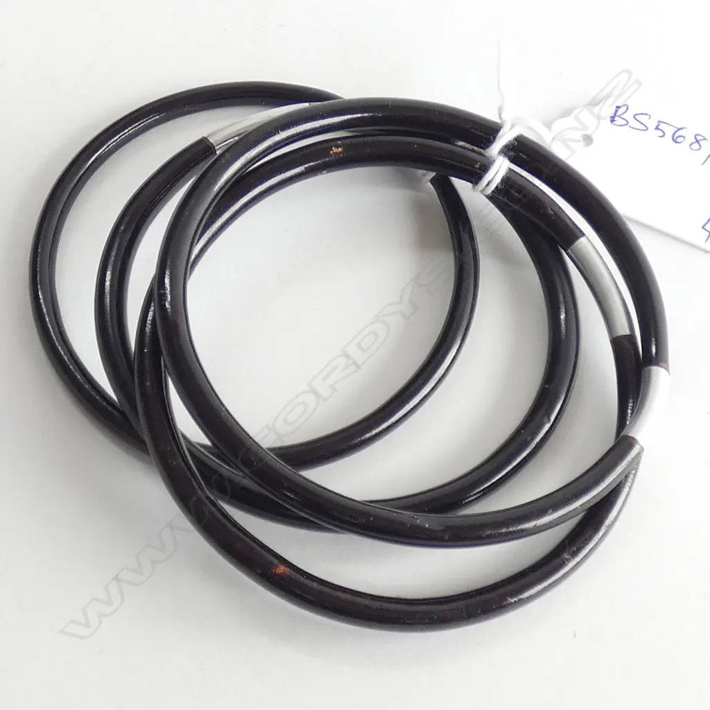 4 BANGLES w SILVER FITTING ELEPHANT HAIR ? Image 1++
