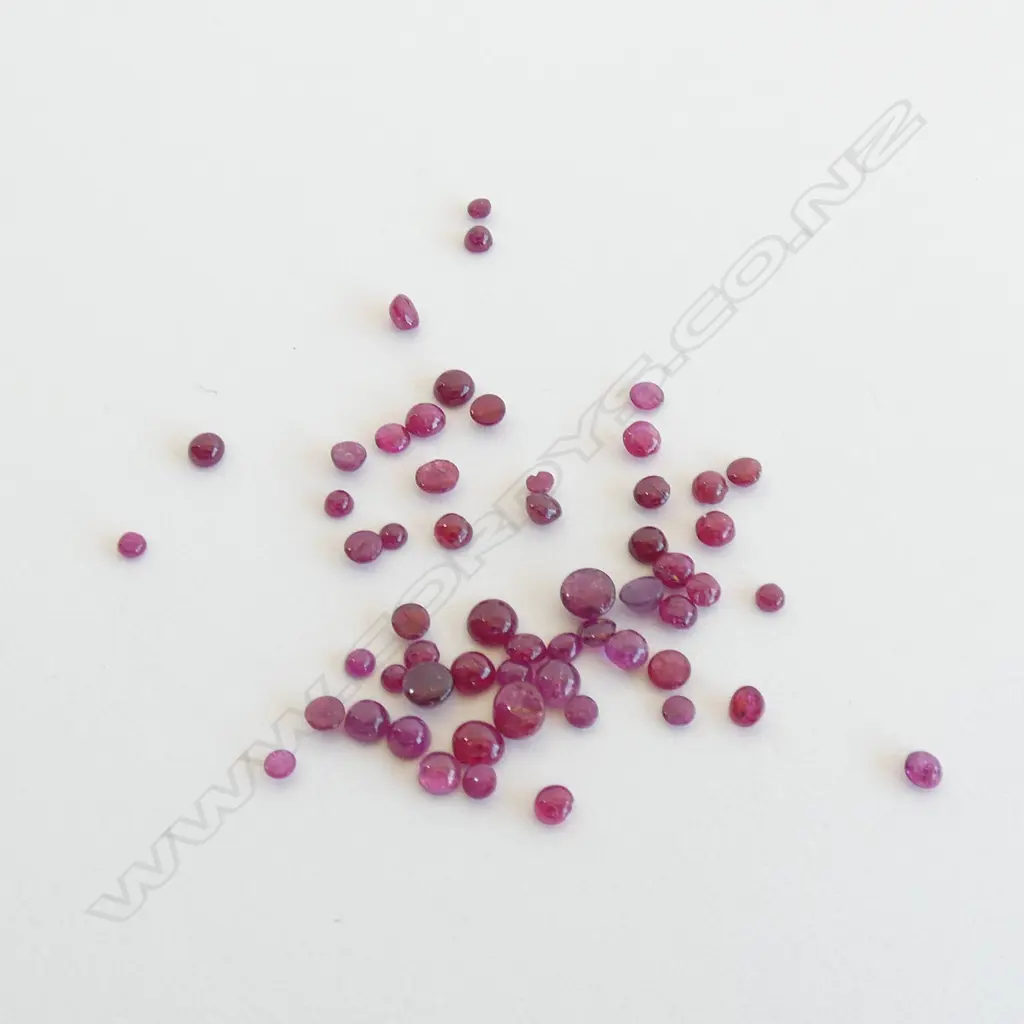 10CT RUBY CABOCHONS - ROUND  Image 1++