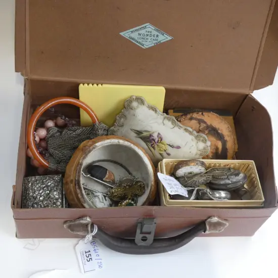 BOX ASST. COSTUME JEWELLERY