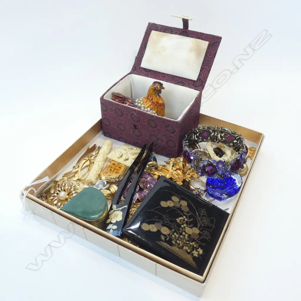 ASST. GOLD PLATE COSTUME JEWELLERY Image 1++