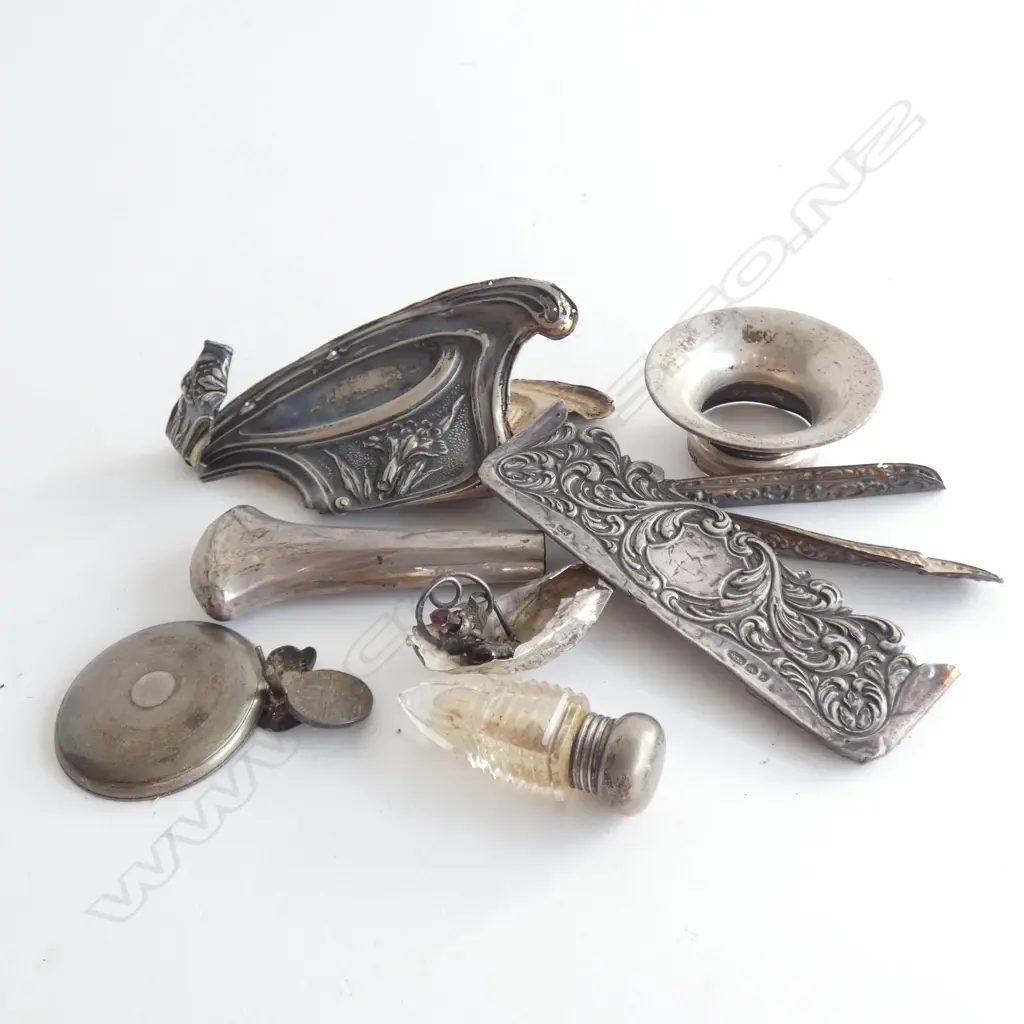 ASST. SCRAP STG SILVER 65 GRAMS Image 1++