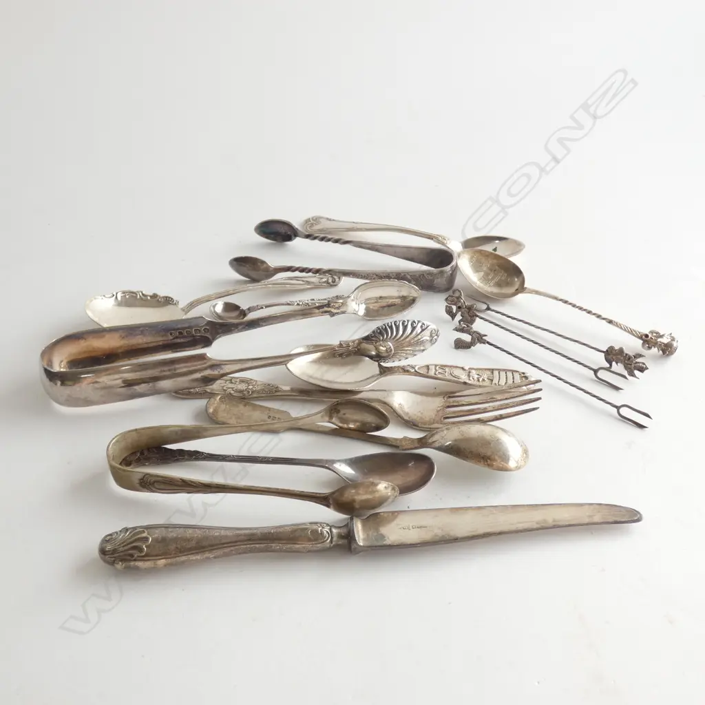 ASST. CUTLERY INCL. 53 GRAMS STG SILVER   Image 1++