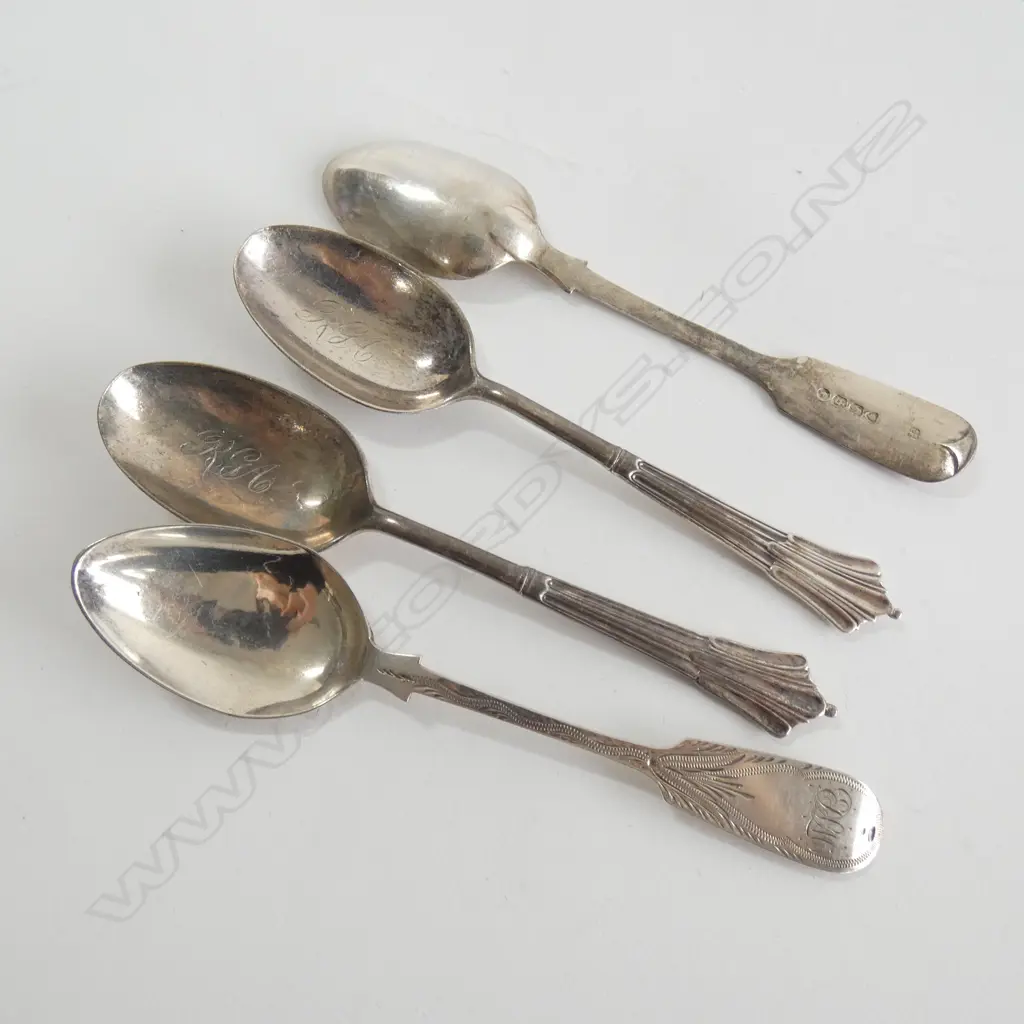 (17757) 4 ASST STG SILVER TEASPOONS Image 1++