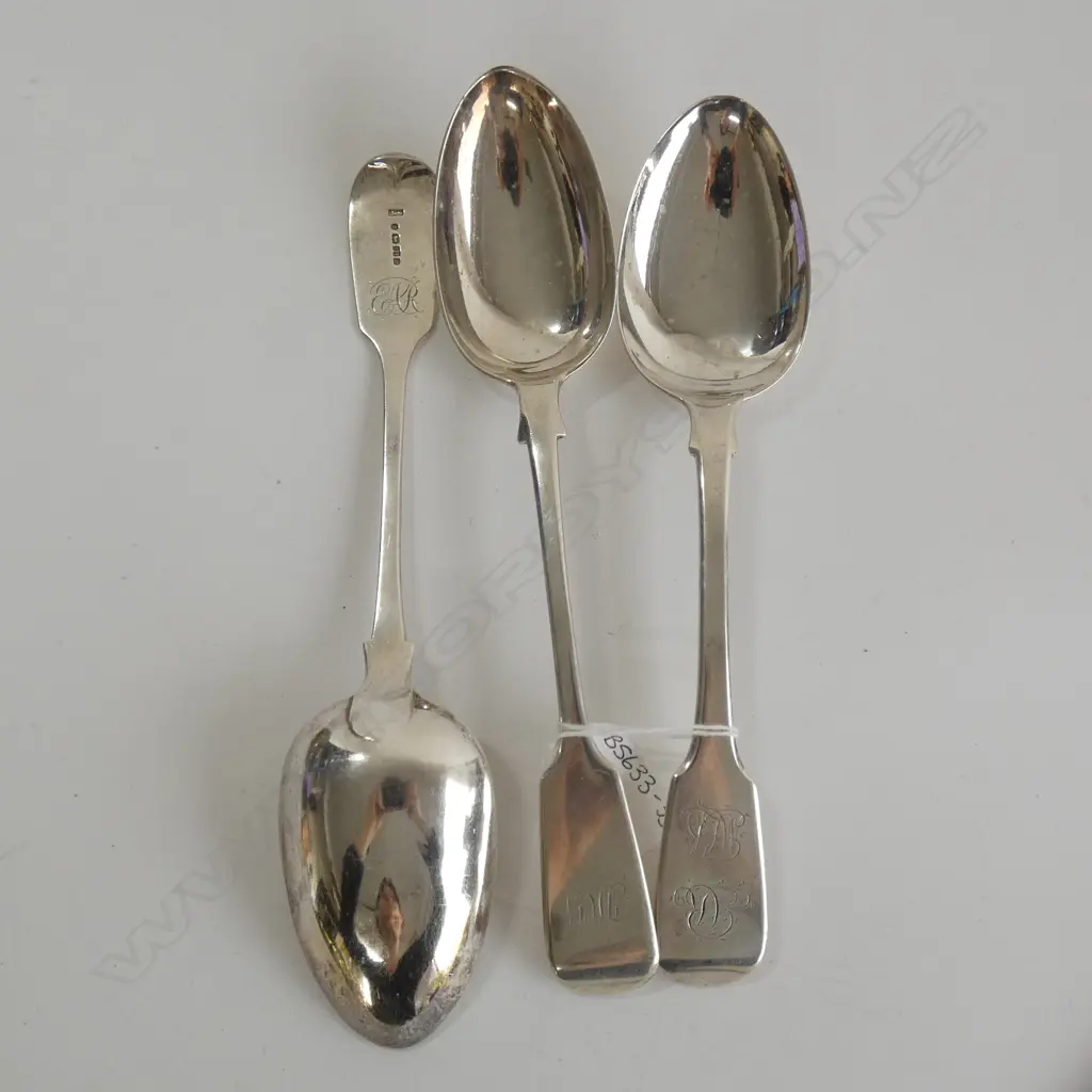 (17757) 3 STG SILVER TABLE SPOONS Image 1++