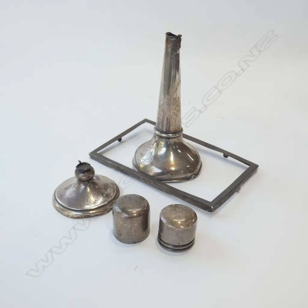 SM BAG SCRAP STG SILVER; LIDS/ BROKEN VASE ETC.. Image 1++