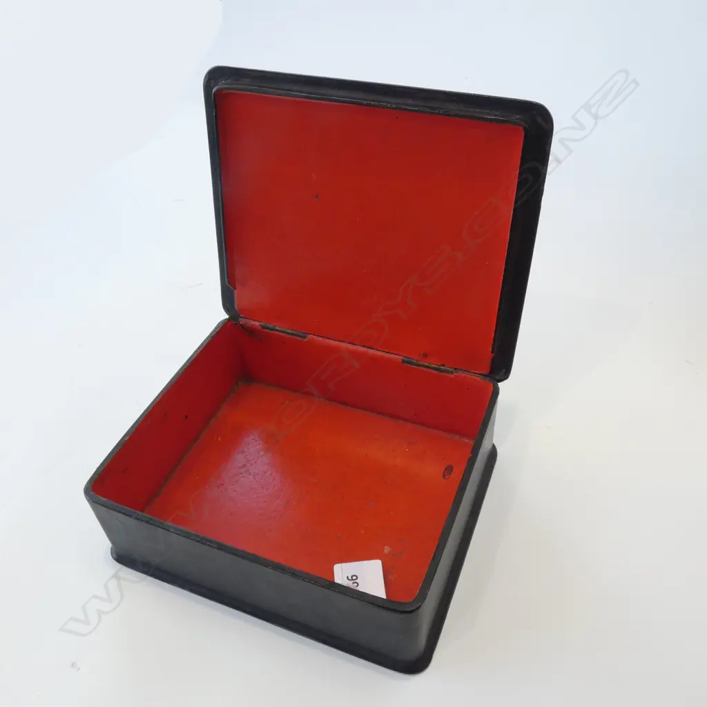 (17728) ORIENTAL BLACK ENAMELED BOX 180 X 150MM Image 1++
