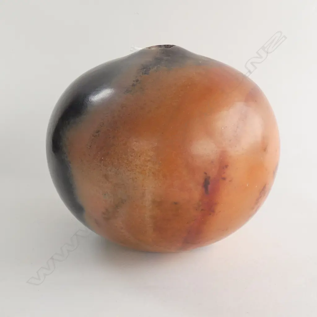 JO MUNRO RAKU FIRED STUDIO POTTERY VASE 210mm dia Image 1++