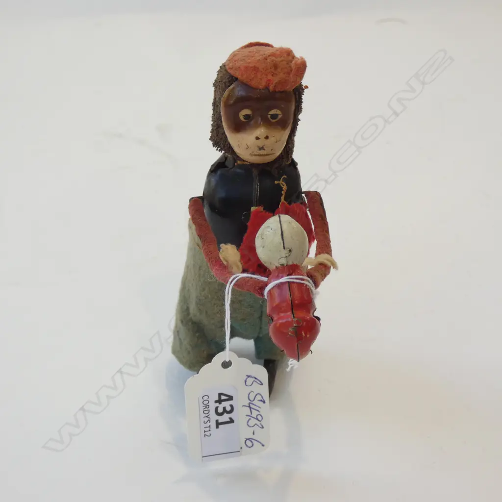 ANTIQUE SCHUCO TIN & FLOCK TOY MONKEY CLOCKWORK Image 1++