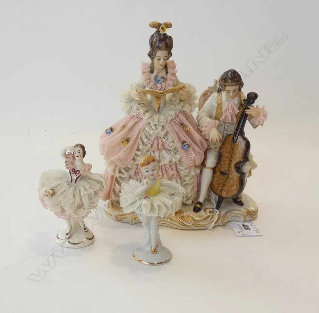 3 DRESDEN FIGURINES + ROYAL DOULTON 'THE OPEN ROAD' Image 1++