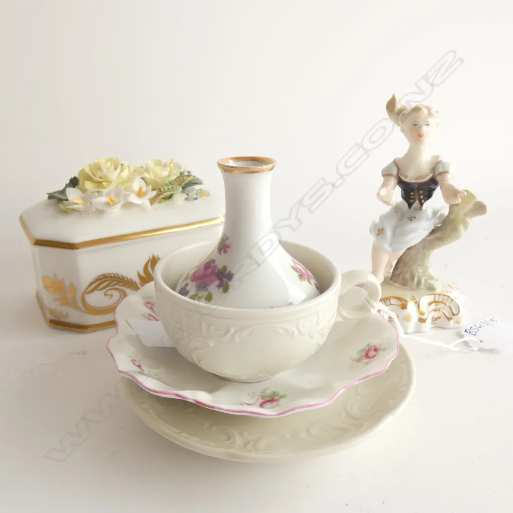 SHELLEY PIN DISH, CROWN DERBY FIGURE (REPAIRED), BOX, C/S, VASE Image 1++
