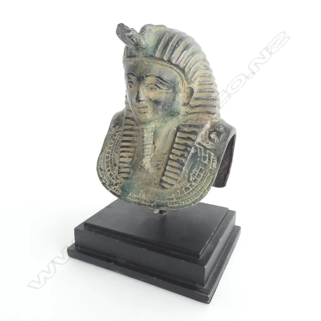 BRONZE EGYPTIAN PHARAOH BUST ON STAND H.255mm Image 1++