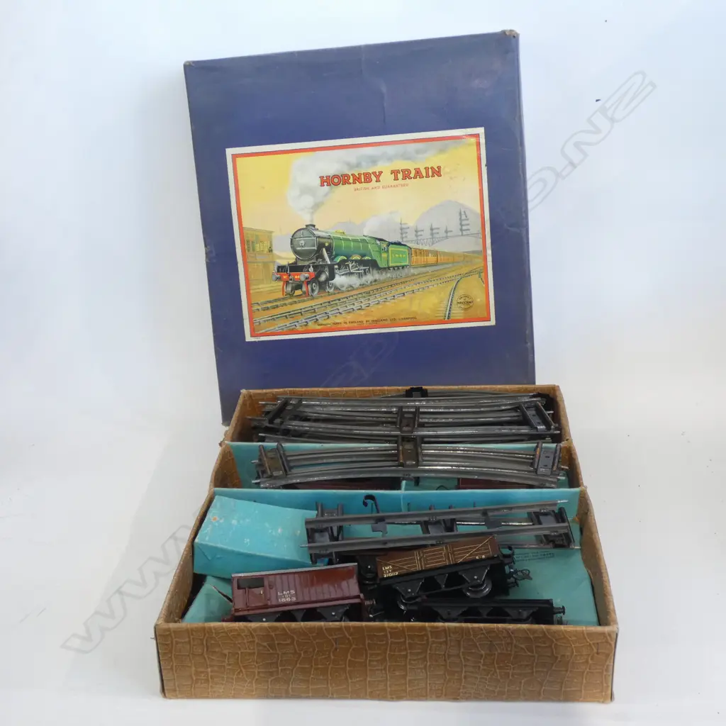 VINTAGE HORNBY TRAINSET Image 1++
