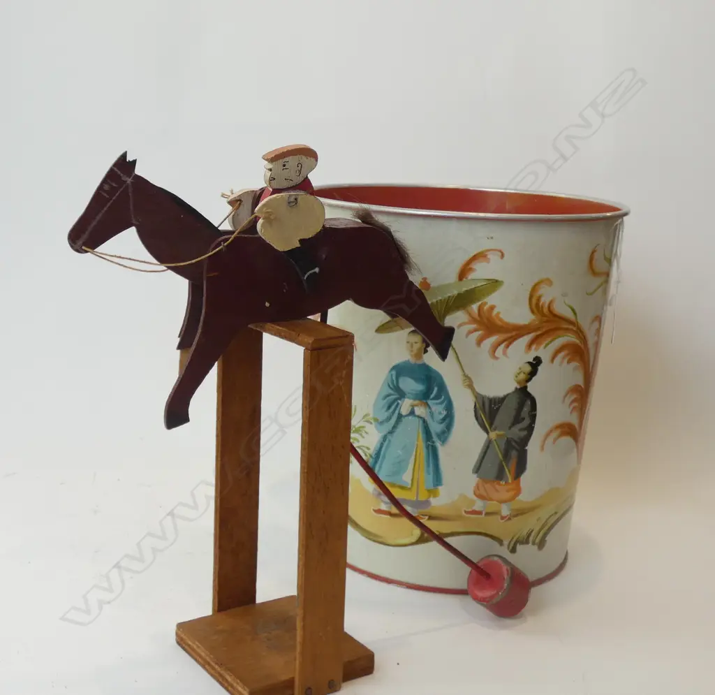 WORCESTER WARE TIN BIN w. ORIENTAL FIGURES + WOODEN TOY Image 1++