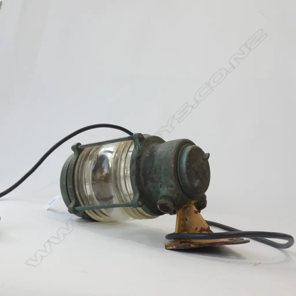 BRONZE MASTHEAD LAMP, WORKING w. MOUNTING BRACKET H.310mm Image 1++