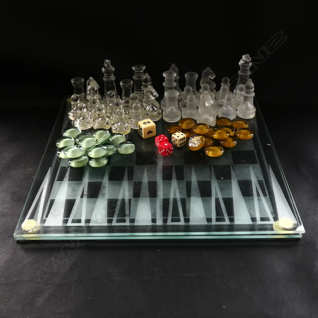 GLASS 3in1 CHESS SET Image 1++