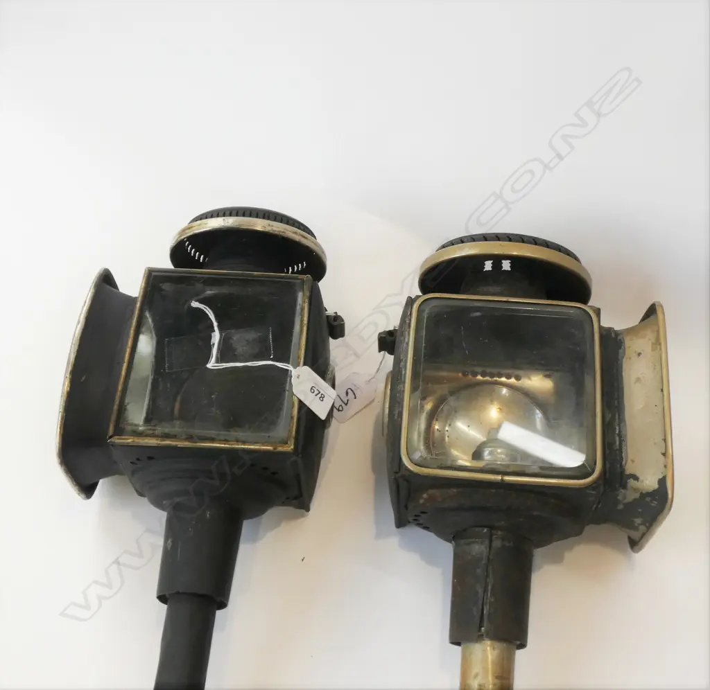 2 VINTAGE CARRIAGE LANTERNS H.400mm Image 1++